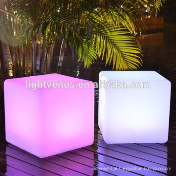 Cubo de LED 60cm